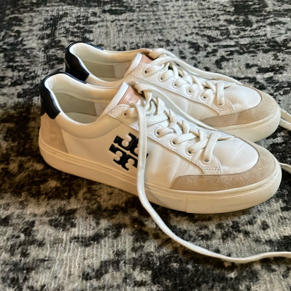 Tory Burch Sneakers